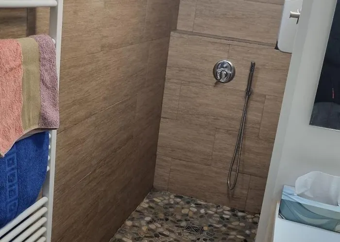 Grand T2 Ensoleille 47m2 3 Etoiles Apartamento *
